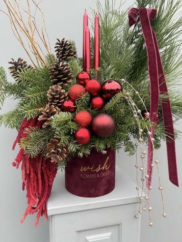 Winter Velvet Mumlu Yılbaşı Aranjmanı