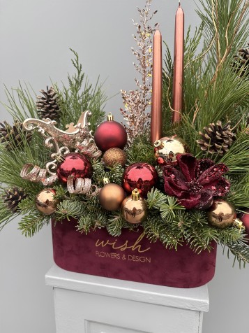 Bronze Glow Mumlu Yılbaşı Aranjmanı